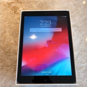 iPad Air 1st generation 64GB wifi only